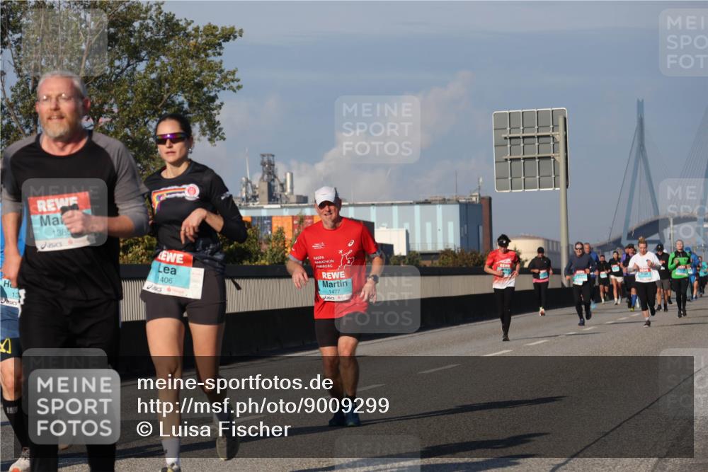 03.10.2025 - Köhlbrandbrückenlauf Luisa Fischer http://msf.ph/oto/9009299 03.10.2025 10:51:13 Position 3 13, 138, 1406, 1477 meine-sportfotos.de