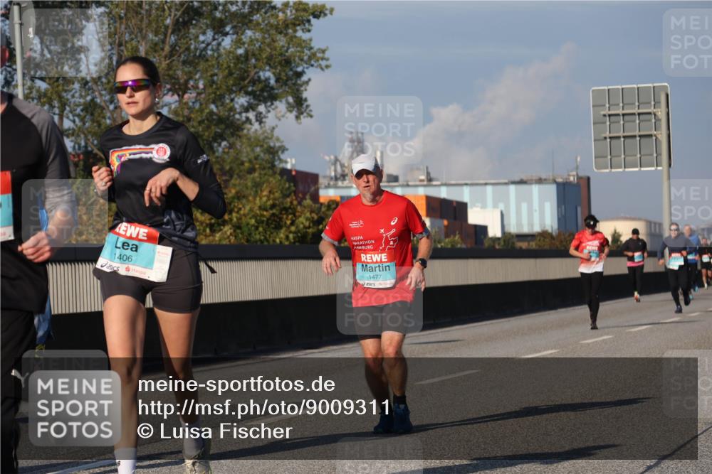 03.10.2025 - Köhlbrandbrückenlauf Luisa Fischer http://msf.ph/oto/9009311 03.10.2025 10:51:14 Position 3 1406, 1477 meine-sportfotos.de