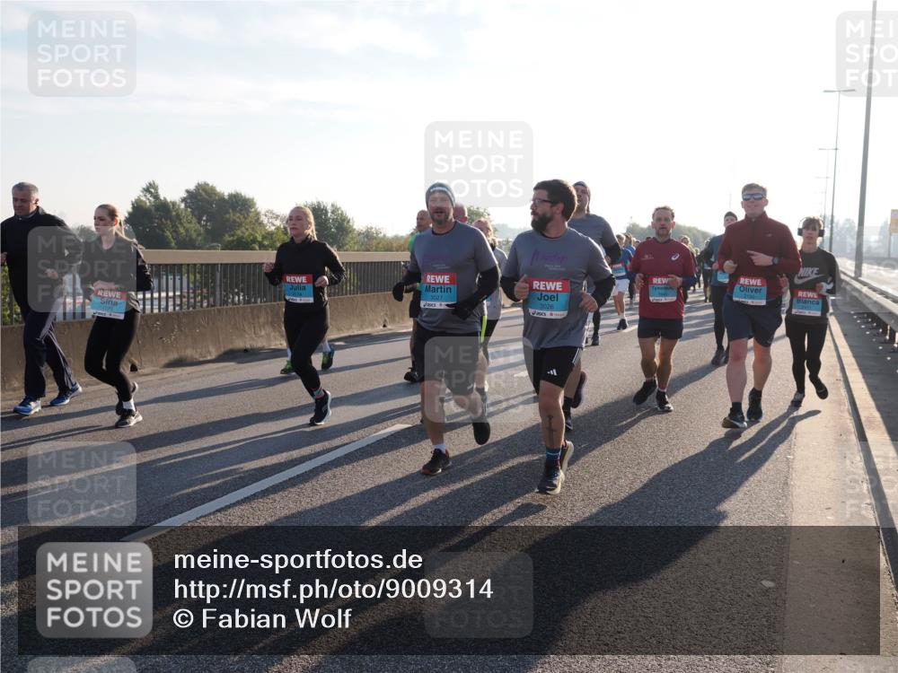 03.10.2025 - Köhlbrandbrückenlauf Fabian Wolf http://msf.ph/oto/9009314 03.10.2025 09:21:02 Position 3 3134, 3026, 1779 meine-sportfotos.de