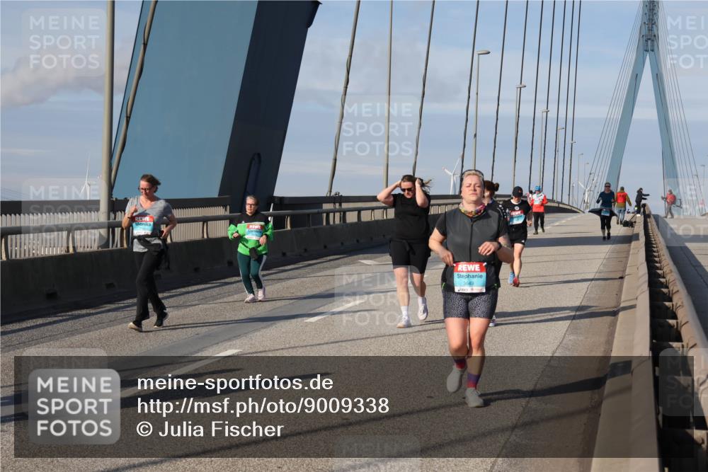 03.10.2025 - Köhlbrandbrückenlauf Julia Fischer http://msf.ph/oto/9009338 03.10.2025 10:10:41 Position 2  meine-sportfotos.de