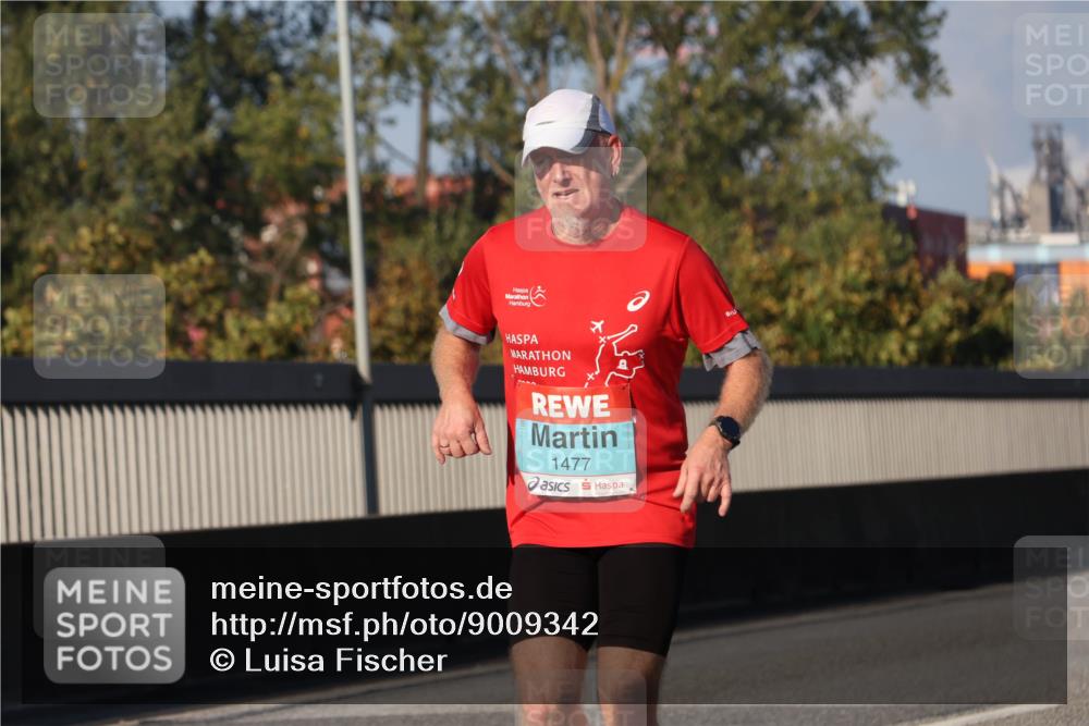 03.10.2025 - Köhlbrandbrückenlauf Luisa Fischer http://msf.ph/oto/9009342 03.10.2025 10:51:15 Position 3 1477 meine-sportfotos.de