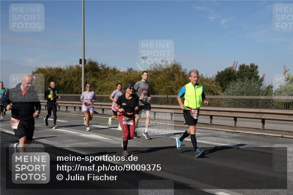 03.10.2025 - Köhlbrandbrückenlauf Julia Fischer http://msf.ph/oto/9009375 03.10.2025 12:52:47 Position 3 971, 2022 meine-sportfotos.de