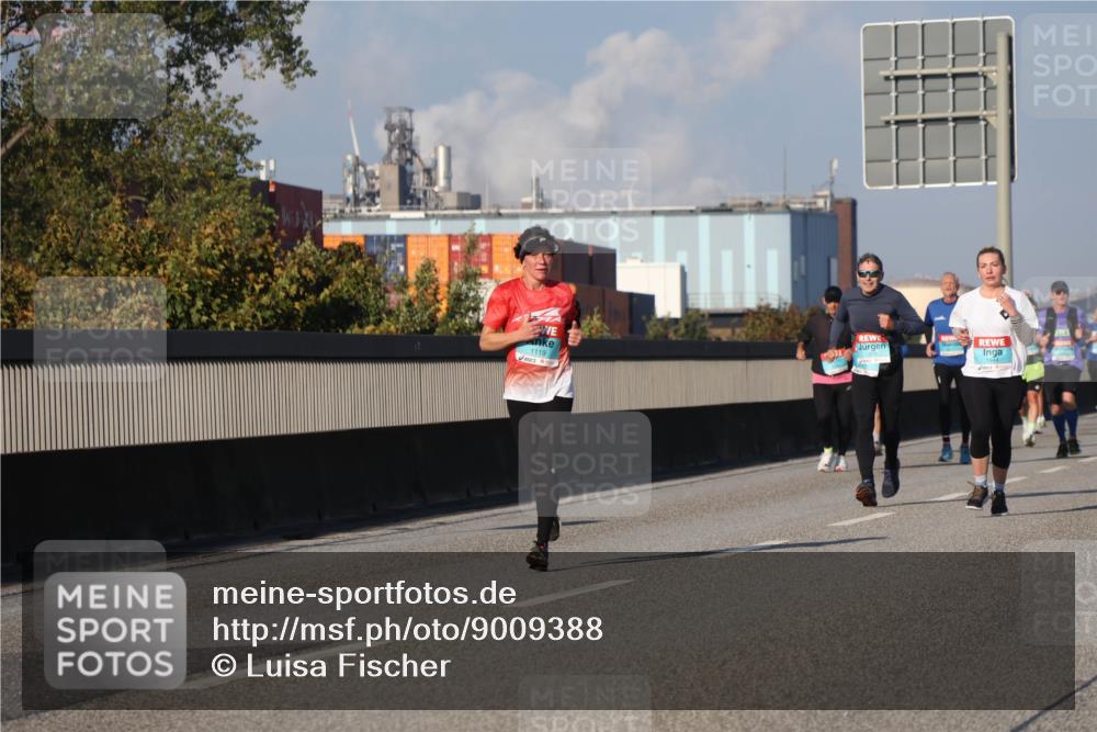 03.10.2025 - Köhlbrandbrückenlauf Luisa Fischer http://msf.ph/oto/9009388 03.10.2025 10:51:18 Position 3 1119 meine-sportfotos.de