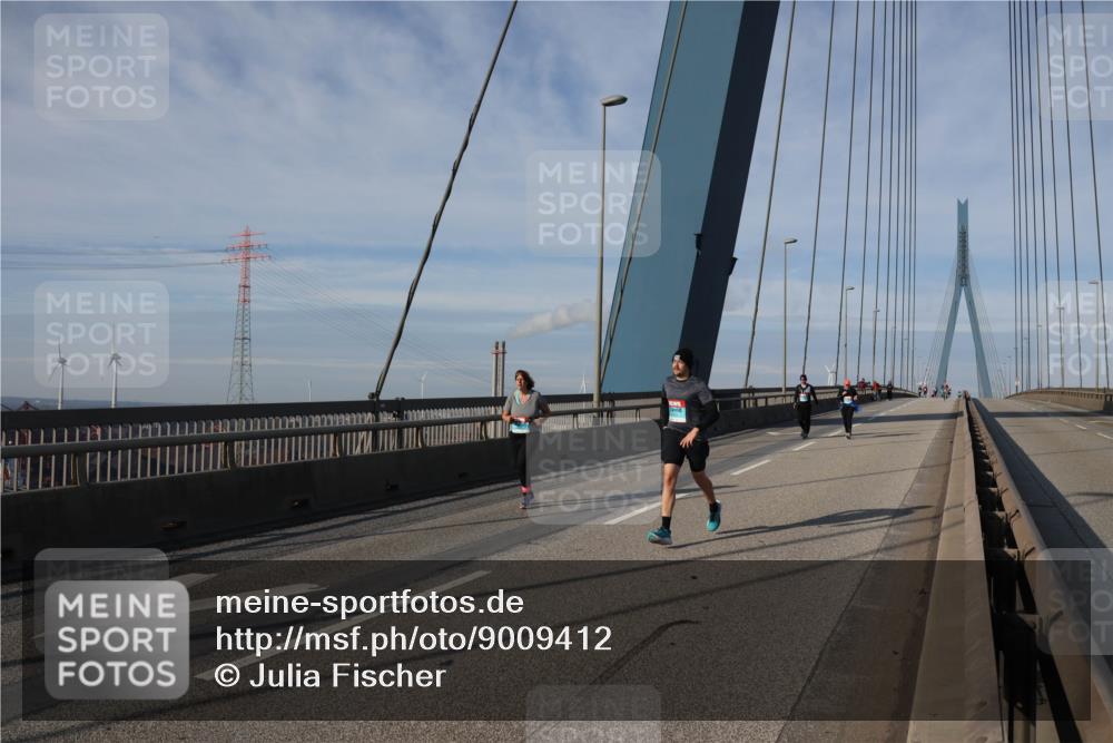 03.10.2025 - Köhlbrandbrückenlauf Julia Fischer http://msf.ph/oto/9009412 03.10.2025 10:12:14 Position 2  meine-sportfotos.de