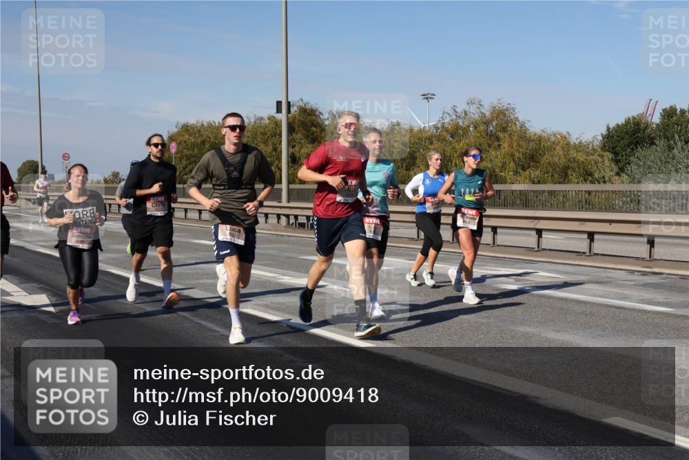 03.10.2025 - Köhlbrandbrückenlauf Julia Fischer http://msf.ph/oto/9009418 03.10.2025 12:52:51 Position 3 2025, 0154 meine-sportfotos.de