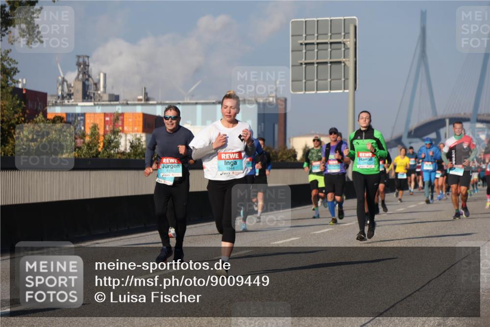 03.10.2025 - Köhlbrandbrückenlauf Luisa Fischer http://msf.ph/oto/9009449 03.10.2025 10:51:22 Position 3 1218, 160, 1944 meine-sportfotos.de