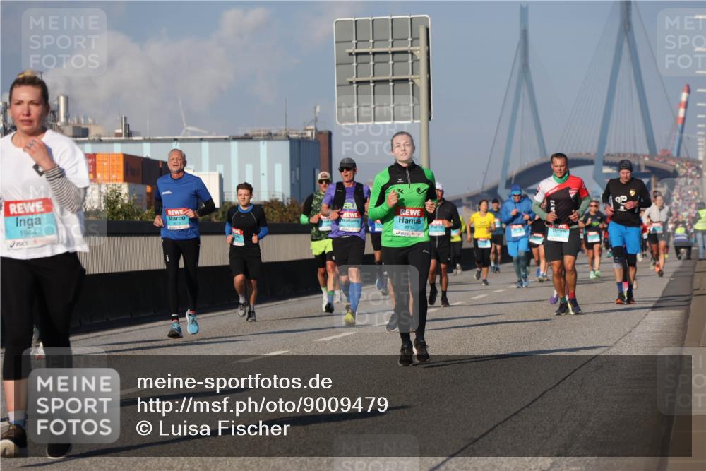03.10.2025 - Köhlbrandbrückenlauf Luisa Fischer http://msf.ph/oto/9009479 03.10.2025 10:51:25 Position 3 1415, 2714, 1944 meine-sportfotos.de