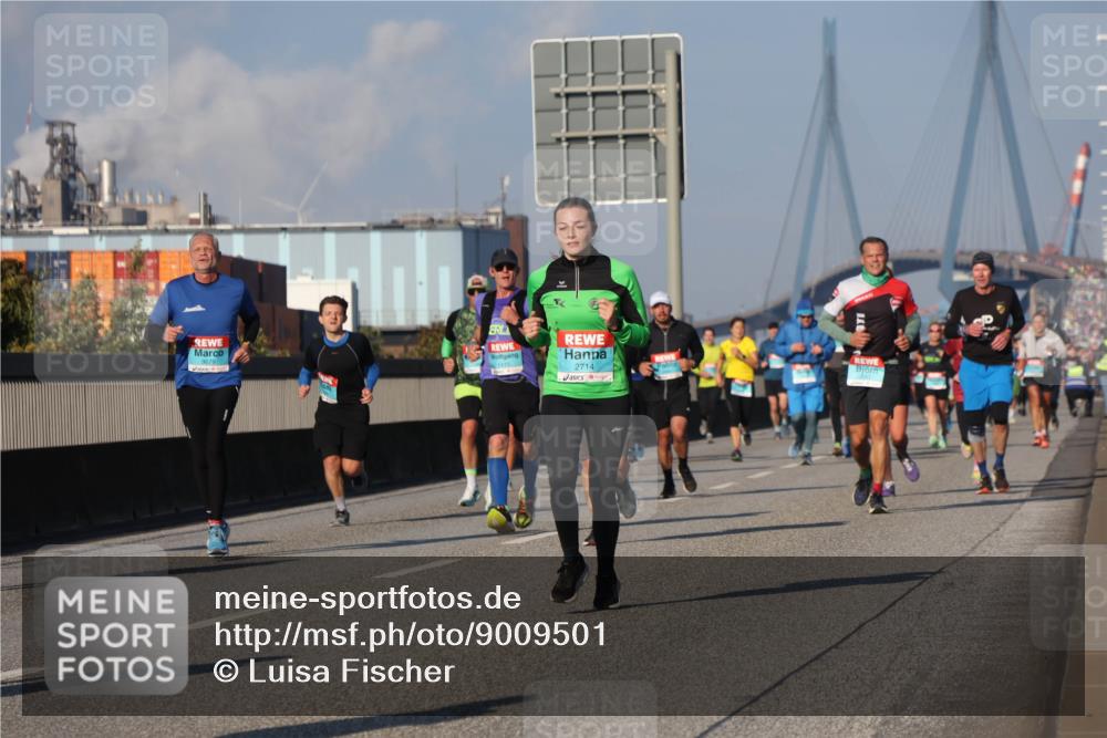 03.10.2025 - Köhlbrandbrückenlauf Luisa Fischer http://msf.ph/oto/9009501 03.10.2025 10:51:26 Position 3 2714 meine-sportfotos.de