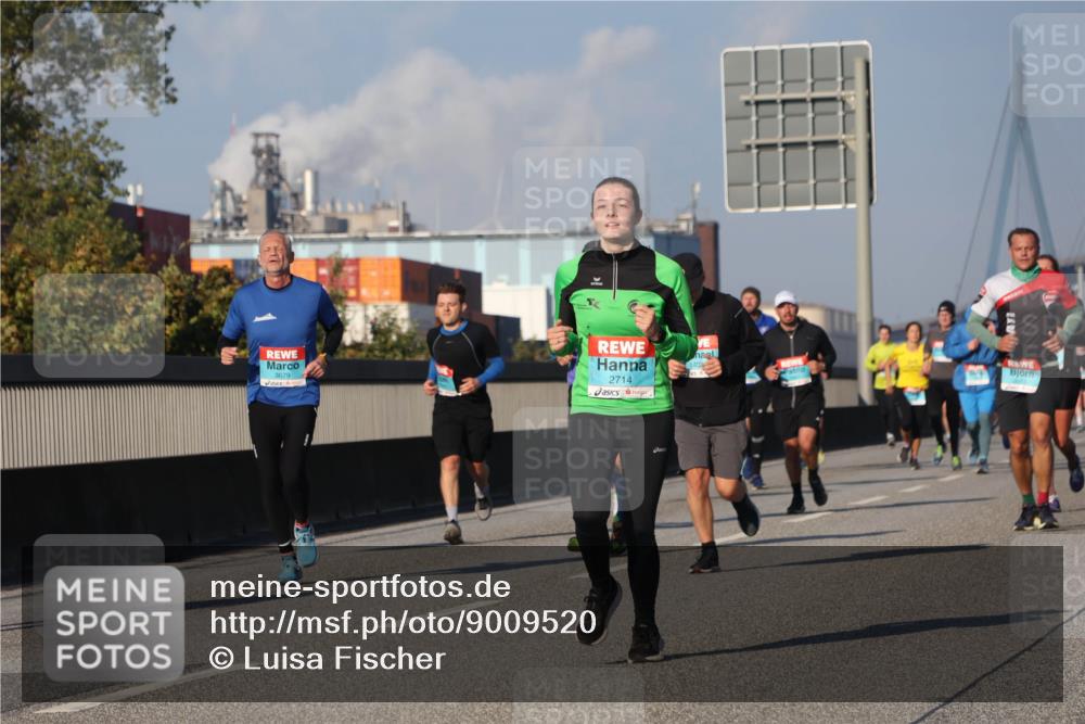 03.10.2025 - Köhlbrandbrückenlauf Luisa Fischer http://msf.ph/oto/9009520 03.10.2025 10:51:27 Position 3 3679, 2714 meine-sportfotos.de