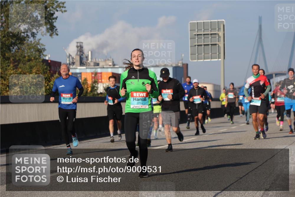 03.10.2025 - Köhlbrandbrückenlauf Luisa Fischer http://msf.ph/oto/9009531 03.10.2025 10:51:28 Position 3 2714 meine-sportfotos.de