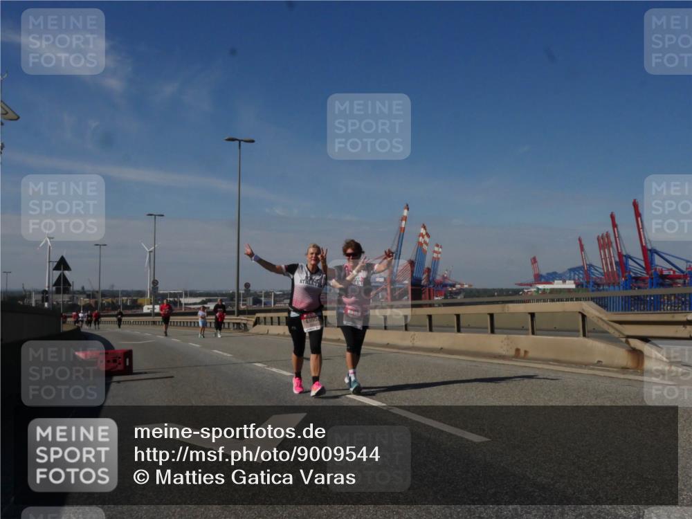 03.10.2025 - Köhlbrandbrückenlauf Matties Gatica Varas http://msf.ph/oto/9009544 03.10.2025 13:06:45 Position 2  meine-sportfotos.de