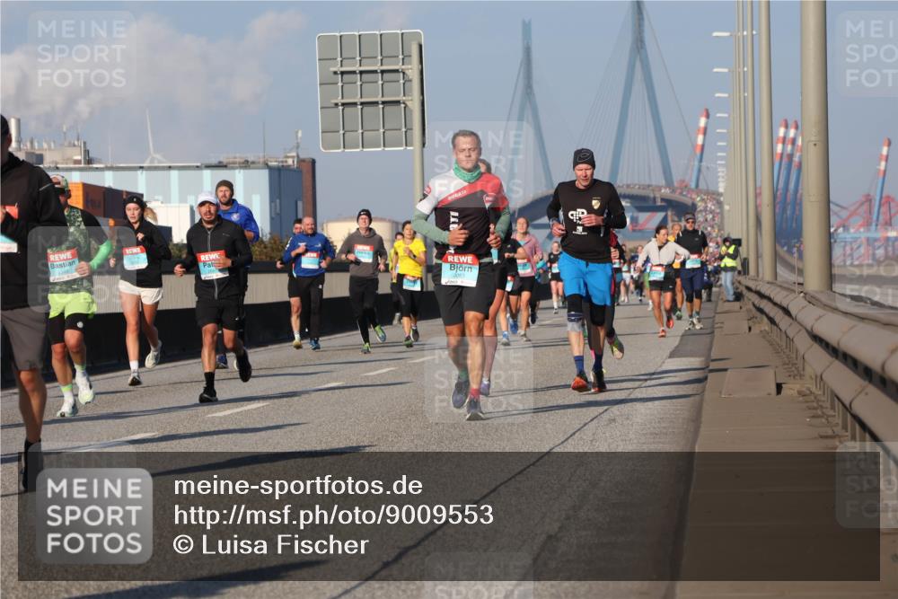 03.10.2025 - Köhlbrandbrückenlauf Luisa Fischer http://msf.ph/oto/9009553 03.10.2025 10:51:30 Position 3  meine-sportfotos.de