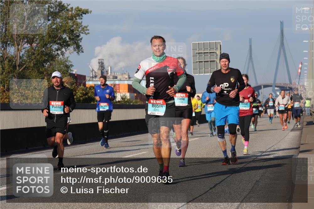 03.10.2025 - Köhlbrandbrückenlauf Luisa Fischer http://msf.ph/oto/9009635 03.10.2025 10:51:34 Position 3 3053 meine-sportfotos.de