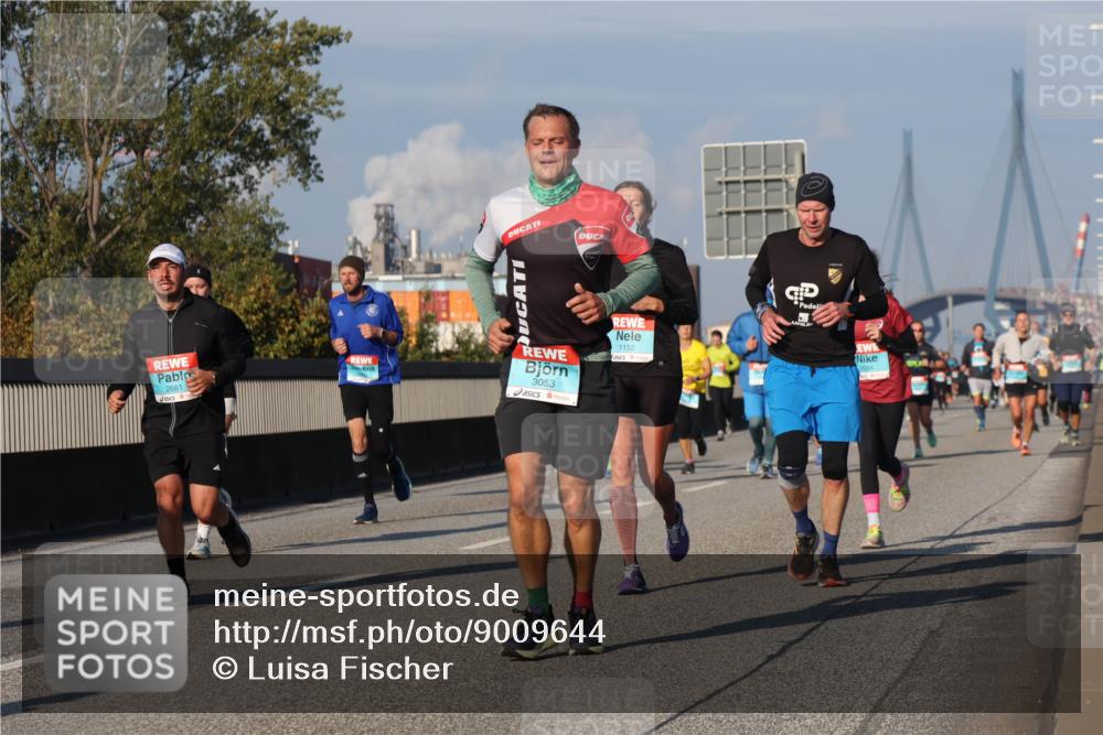 03.10.2025 - Köhlbrandbrückenlauf Luisa Fischer http://msf.ph/oto/9009644 03.10.2025 10:51:35 Position 3 2661, 3053, 1152 meine-sportfotos.de