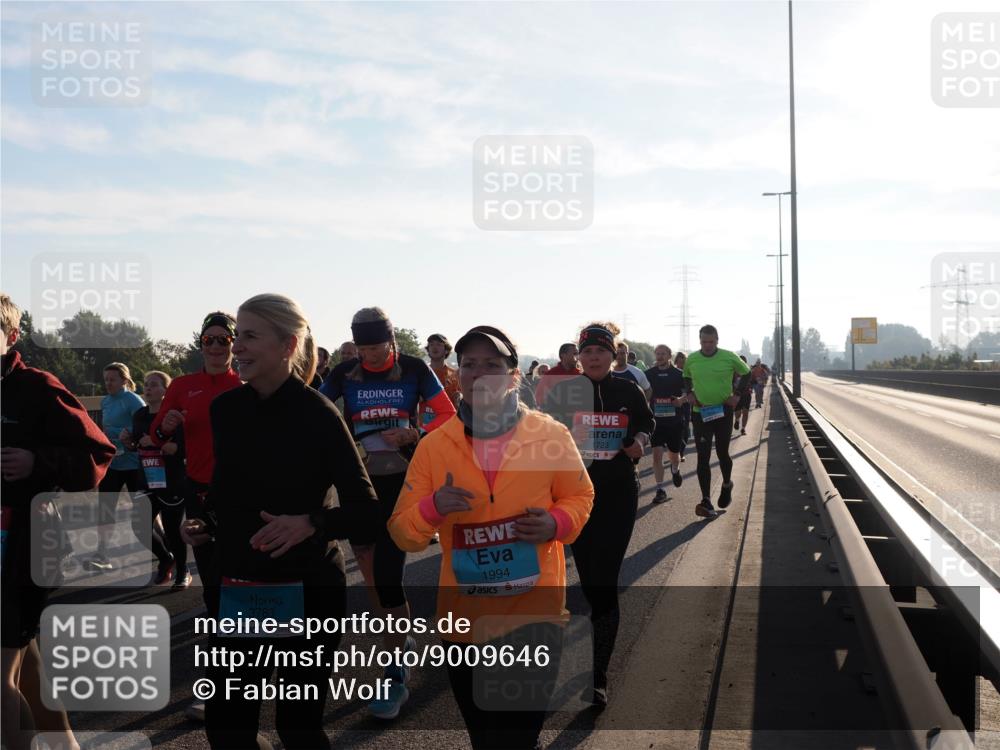 03.10.2025 - Köhlbrandbrückenlauf Fabian Wolf http://msf.ph/oto/9009646 03.10.2025 09:21:12 Position 3 3783, 1994, 1723 meine-sportfotos.de