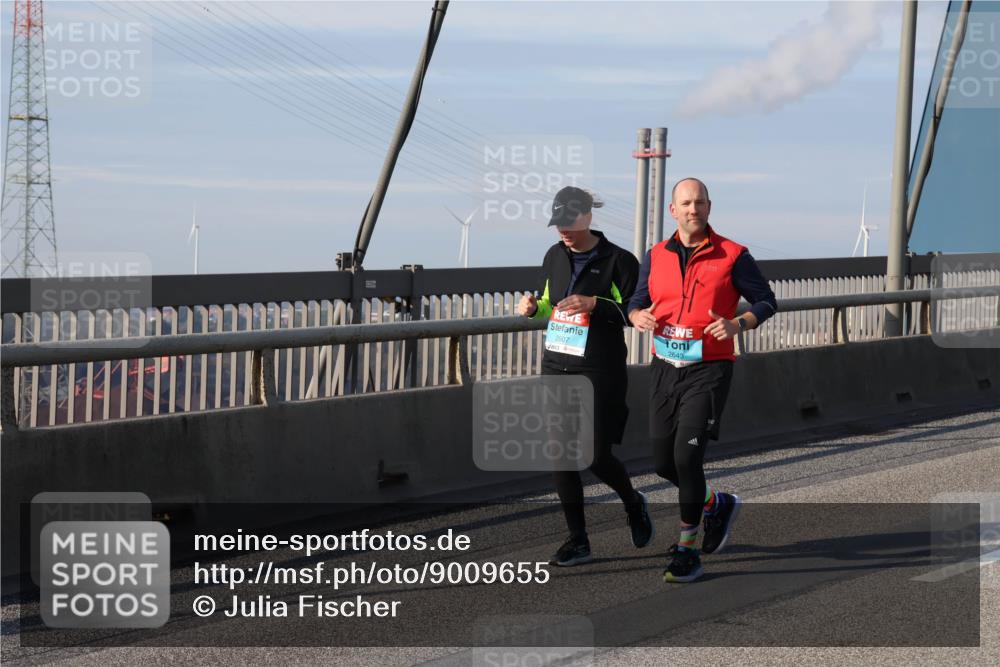 03.10.2025 - Köhlbrandbrückenlauf Julia Fischer http://msf.ph/oto/9009655 03.10.2025 10:16:11 Position 2 2607, 2643 meine-sportfotos.de