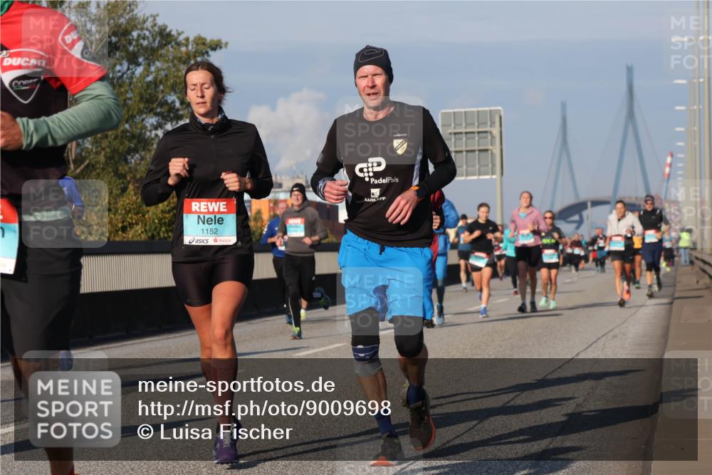03.10.2025 - Köhlbrandbrückenlauf Luisa Fischer http://msf.ph/oto/9009698 03.10.2025 10:51:37 Position 3 1152 meine-sportfotos.de
