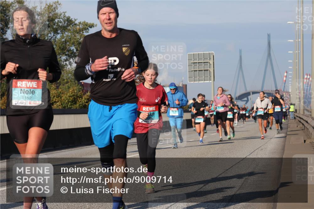 03.10.2025 - Köhlbrandbrückenlauf Luisa Fischer http://msf.ph/oto/9009714 03.10.2025 10:51:38 Position 3 1152, 2084 meine-sportfotos.de
