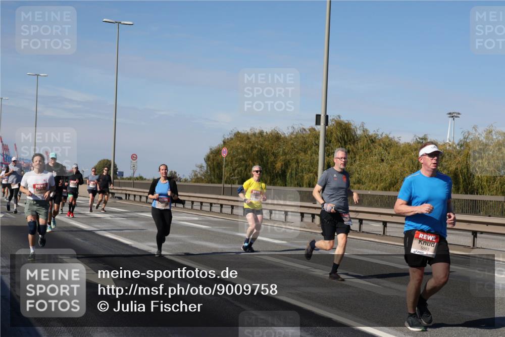 03.10.2025 - Köhlbrandbrückenlauf Julia Fischer http://msf.ph/oto/9009758 03.10.2025 12:53:54 Position 3 5993 meine-sportfotos.de