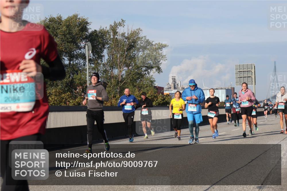 03.10.2025 - Köhlbrandbrückenlauf Luisa Fischer http://msf.ph/oto/9009767 03.10.2025 10:51:41 Position 3 2084, 6 meine-sportfotos.de