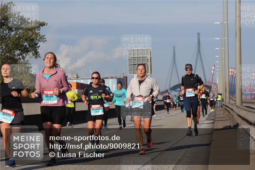 03.10.2025 - Köhlbrandbrückenlauf Luisa Fischer http://msf.ph/oto/9009821 03.10.2025 10:51:44 Position 3 1242, 3579, 1092, 3625, 1255 meine-sportfotos.de