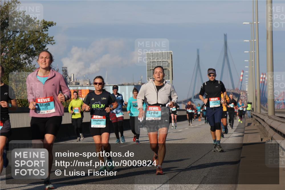03.10.2025 - Köhlbrandbrückenlauf Luisa Fischer http://msf.ph/oto/9009824 03.10.2025 10:51:45 Position 3 3579, 1092, 3625 meine-sportfotos.de