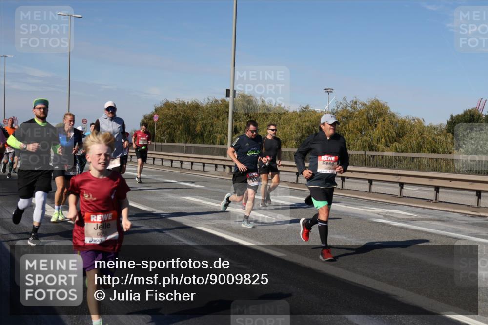 03.10.2025 - Köhlbrandbrückenlauf Julia Fischer http://msf.ph/oto/9009825 03.10.2025 12:54:01 Position 3 6056, 4375 meine-sportfotos.de