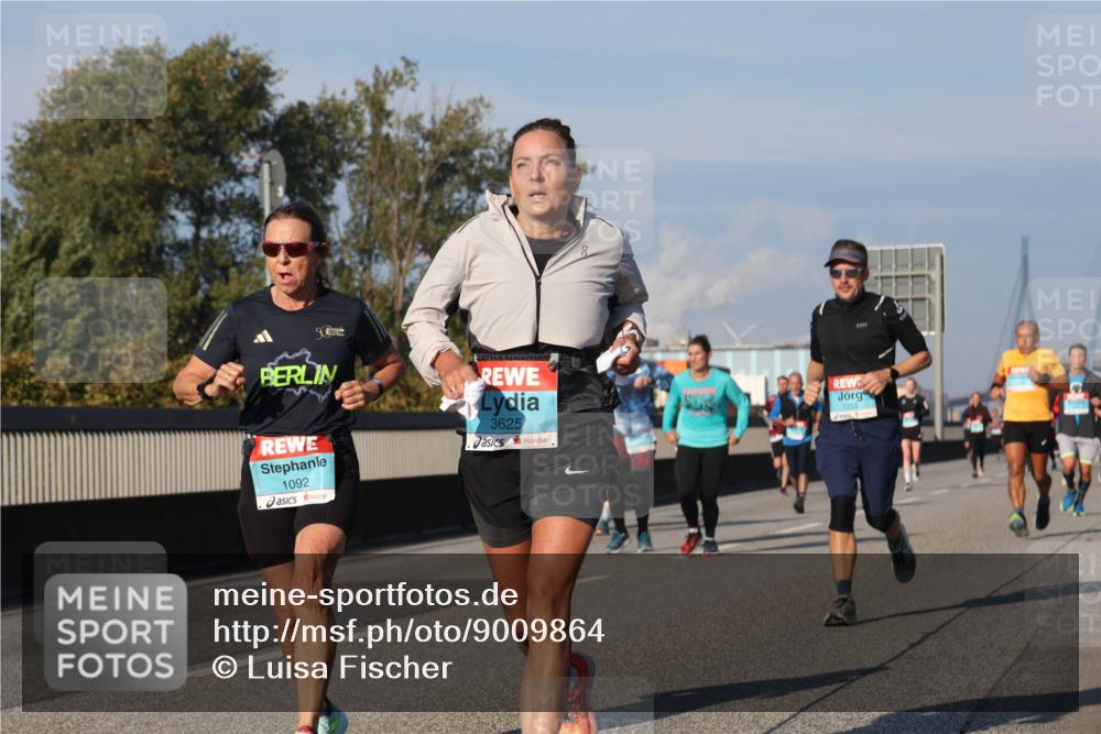 03.10.2025 - Köhlbrandbrückenlauf Luisa Fischer http://msf.ph/oto/9009864 03.10.2025 10:51:47 Position 3 1092, 3625, 1255 meine-sportfotos.de