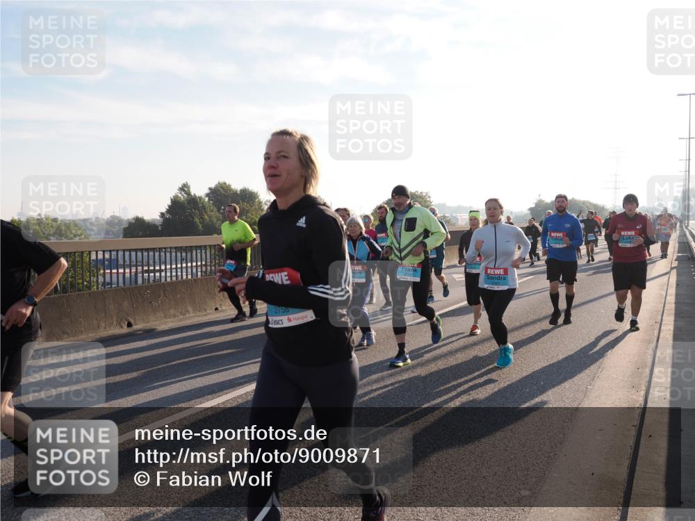 03.10.2025 - Köhlbrandbrückenlauf Fabian Wolf http://msf.ph/oto/9009871 03.10.2025 09:21:17 Position 3 2758 meine-sportfotos.de