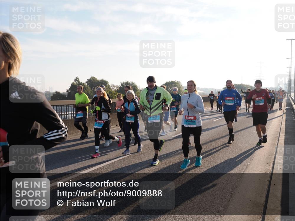 03.10.2025 - Köhlbrandbrückenlauf Fabian Wolf http://msf.ph/oto/9009888 03.10.2025 09:21:17 Position 3 2724, 3063 meine-sportfotos.de