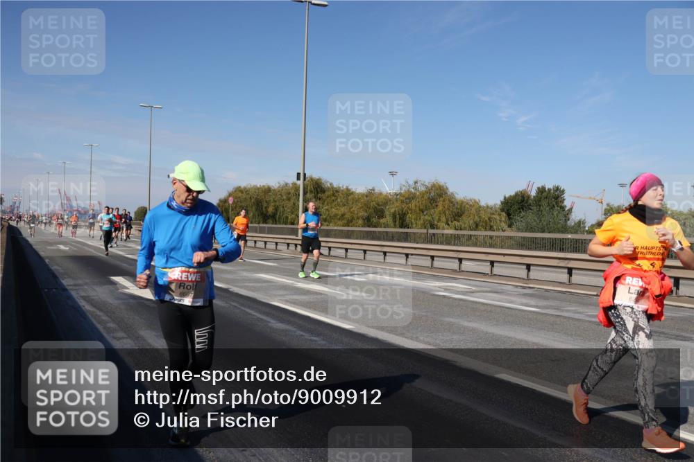 03.10.2025 - Köhlbrandbrückenlauf Julia Fischer http://msf.ph/oto/9009912 03.10.2025 12:54:15 Position 3 6667 meine-sportfotos.de