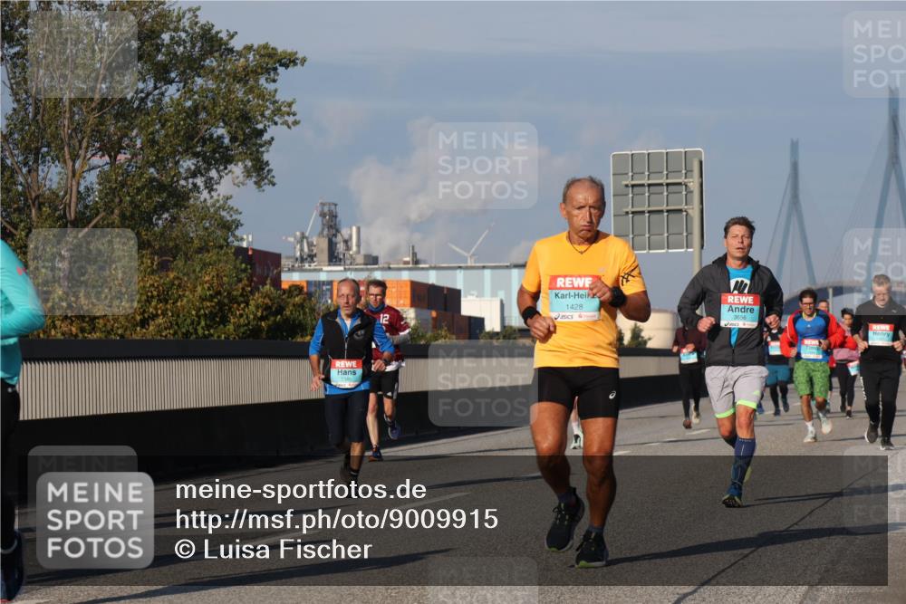 03.10.2025 - Köhlbrandbrückenlauf Luisa Fischer http://msf.ph/oto/9009915 03.10.2025 10:51:51 Position 3 12, 1428, 3656 meine-sportfotos.de