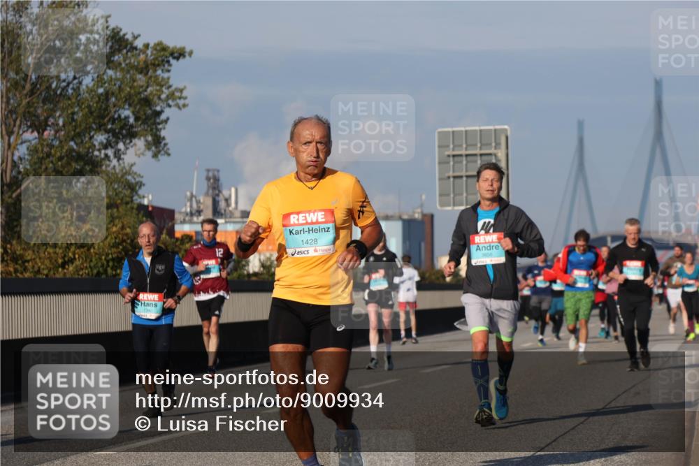 03.10.2025 - Köhlbrandbrückenlauf Luisa Fischer http://msf.ph/oto/9009934 03.10.2025 10:51:52 Position 3 1340, 12, 1428, 3656 meine-sportfotos.de
