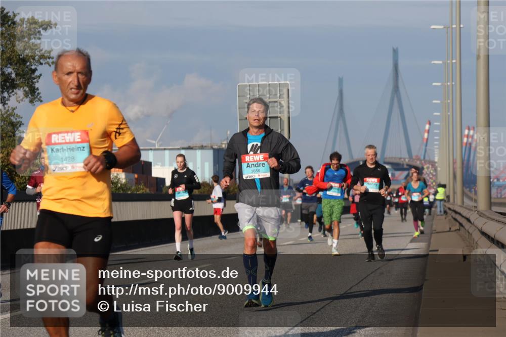03.10.2025 - Köhlbrandbrückenlauf Luisa Fischer http://msf.ph/oto/9009944 03.10.2025 10:51:52 Position 3 1428, 3656 meine-sportfotos.de
