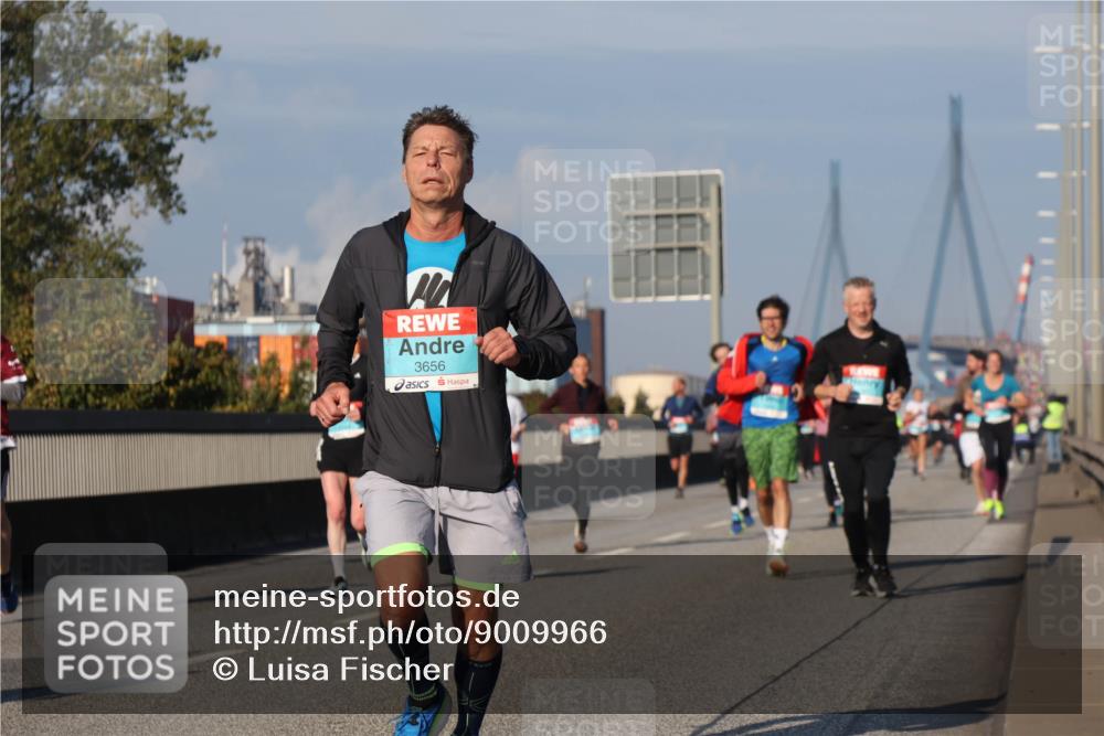 03.10.2025 - Köhlbrandbrückenlauf Luisa Fischer http://msf.ph/oto/9009966 03.10.2025 10:51:54 Position 3 3656 meine-sportfotos.de