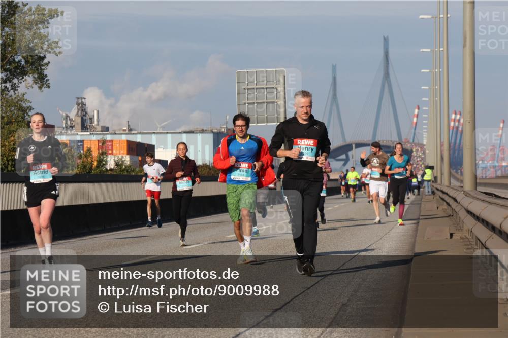 03.10.2025 - Köhlbrandbrückenlauf Luisa Fischer http://msf.ph/oto/9009988 03.10.2025 10:51:56 Position 3 2698, 3484, 197 meine-sportfotos.de