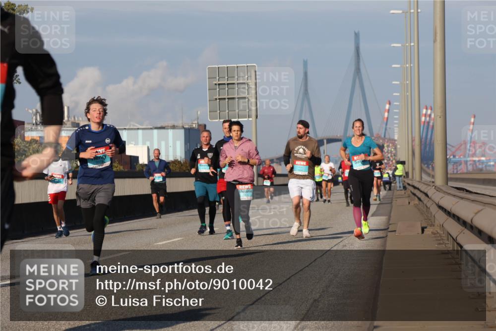 03.10.2025 - Köhlbrandbrückenlauf Luisa Fischer http://msf.ph/oto/9010042 03.10.2025 10:52:00 Position 3 2761, 1424 meine-sportfotos.de
