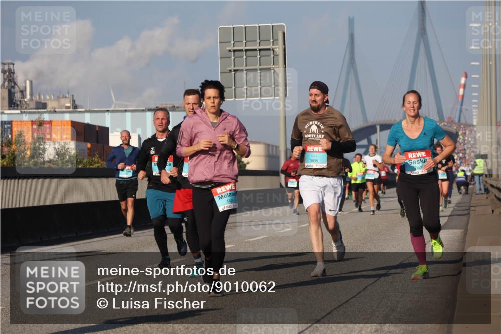 03.10.2025 - Köhlbrandbrückenlauf Luisa Fischer http://msf.ph/oto/9010062 03.10.2025 10:52:02 Position 3 1424, 3835, 626 meine-sportfotos.de