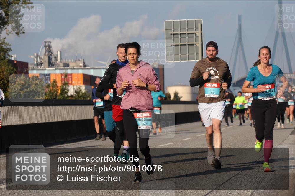 03.10.2025 - Köhlbrandbrückenlauf Luisa Fischer http://msf.ph/oto/9010078 03.10.2025 10:52:03 Position 3 1424, 3835, 1626 meine-sportfotos.de