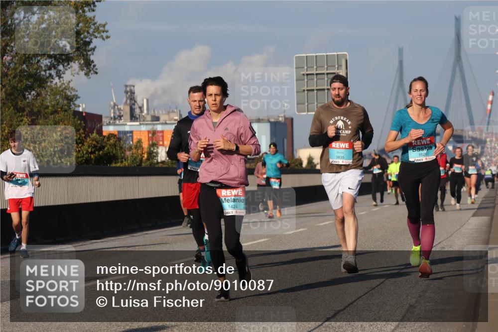 03.10.2025 - Köhlbrandbrückenlauf Luisa Fischer http://msf.ph/oto/9010087 03.10.2025 10:52:04 Position 3 1424, 3835, 1626 meine-sportfotos.de