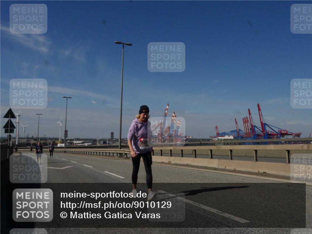 03.10.2025 - Köhlbrandbrückenlauf Matties Gatica Varas http://msf.ph/oto/9010129 03.10.2025 13:09:06 Position 2  meine-sportfotos.de