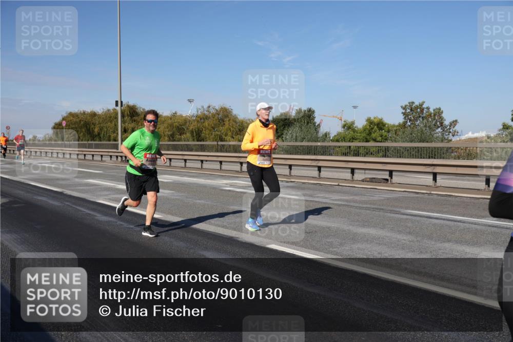 03.10.2025 - Köhlbrandbrückenlauf Julia Fischer http://msf.ph/oto/9010130 03.10.2025 12:54:59 Position 3  meine-sportfotos.de