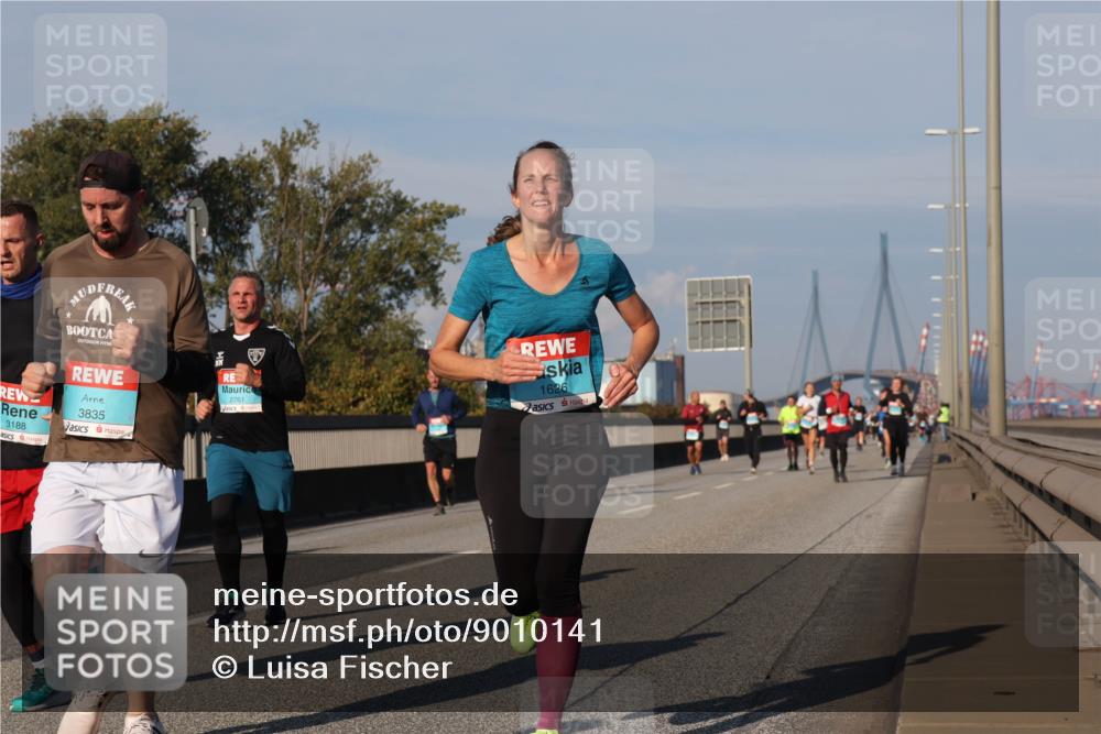 03.10.2025 - Köhlbrandbrückenlauf Luisa Fischer http://msf.ph/oto/9010141 03.10.2025 10:52:07 Position 3 3188, 3835, 2761, 1626 meine-sportfotos.de