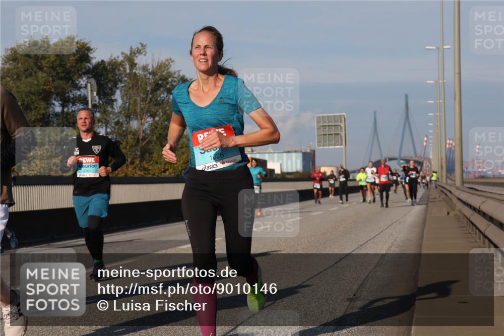 03.10.2025 - Köhlbrandbrückenlauf Luisa Fischer http://msf.ph/oto/9010146 03.10.2025 10:52:08 Position 3 2761, 1626 meine-sportfotos.de