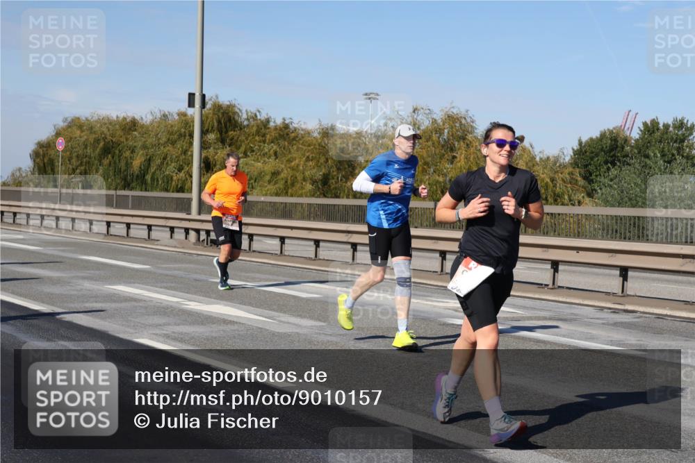 03.10.2025 - Köhlbrandbrückenlauf Julia Fischer http://msf.ph/oto/9010157 03.10.2025 12:55:07 Position 3  meine-sportfotos.de