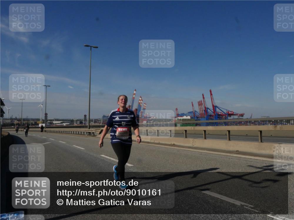 03.10.2025 - Köhlbrandbrückenlauf Matties Gatica Varas http://msf.ph/oto/9010161 03.10.2025 13:09:27 Position 2  meine-sportfotos.de