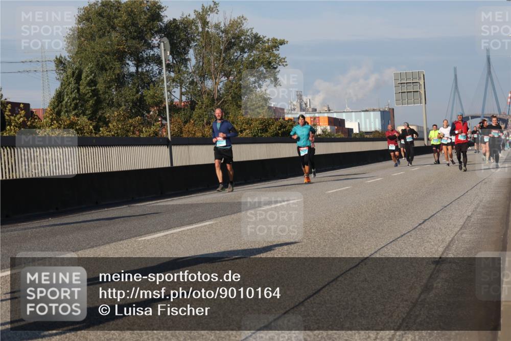 03.10.2025 - Köhlbrandbrückenlauf Luisa Fischer http://msf.ph/oto/9010164 03.10.2025 10:52:09 Position 3  meine-sportfotos.de