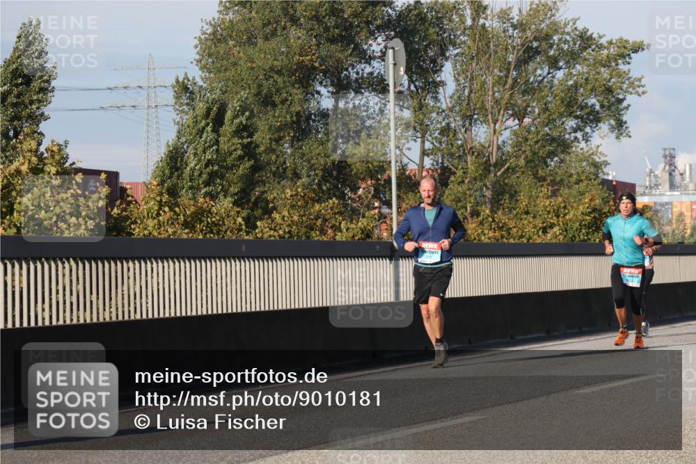 03.10.2025 - Köhlbrandbrückenlauf Luisa Fischer http://msf.ph/oto/9010181 03.10.2025 10:52:10 Position 3  meine-sportfotos.de