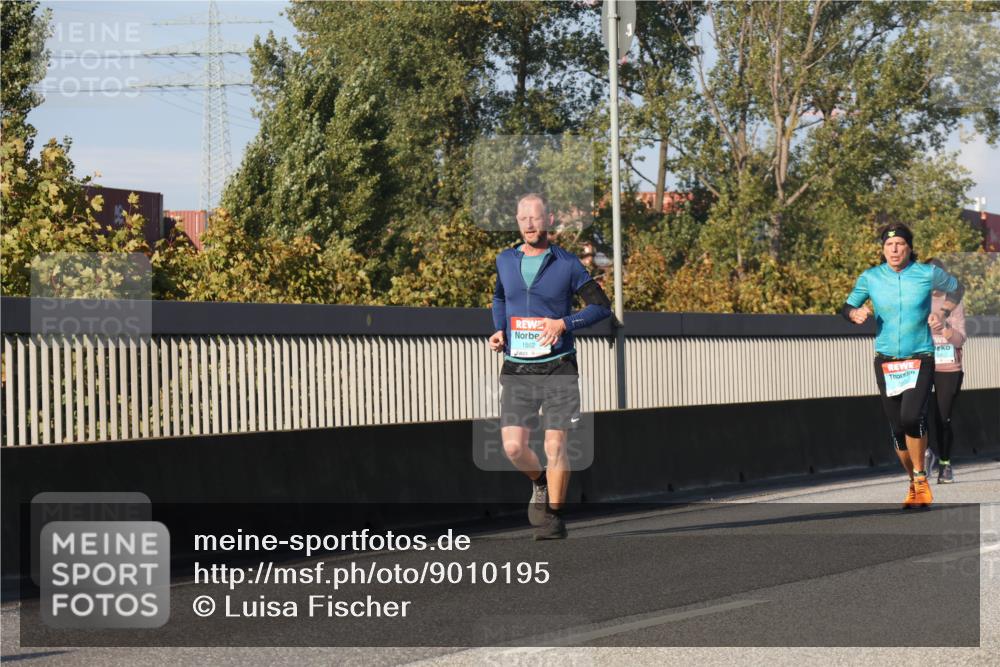 03.10.2025 - Köhlbrandbrückenlauf Luisa Fischer http://msf.ph/oto/9010195 03.10.2025 10:52:11 Position 3 1582 meine-sportfotos.de