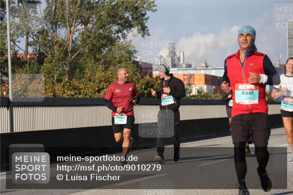 03.10.2025 - Köhlbrandbrückenlauf Luisa Fischer http://msf.ph/oto/9010279 03.10.2025 10:52:17 Position 3 1299, 1559, 1134, 3341 meine-sportfotos.de